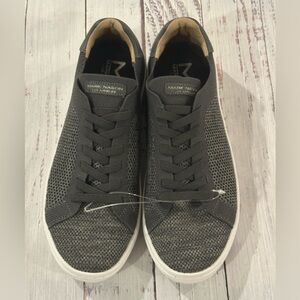 NEW Mark Nason Mens Garian Knit Sneakers Size 9 Grey Slip On Low Top New w/o Tag